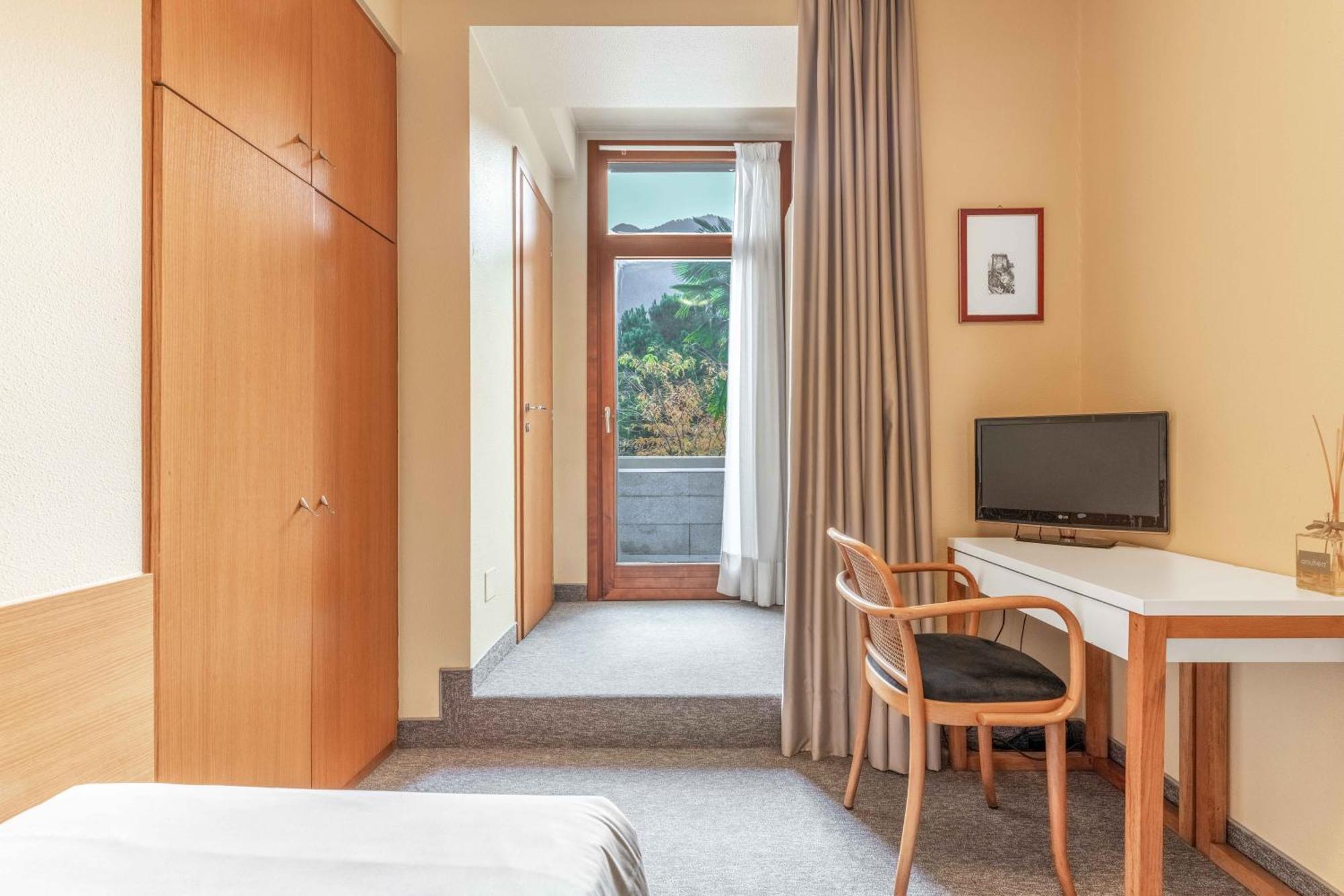Albergo Sorriso Boario Terme Kültér fotó