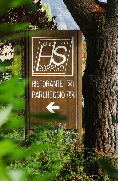 Albergo Sorriso Boario Terme Kültér fotó